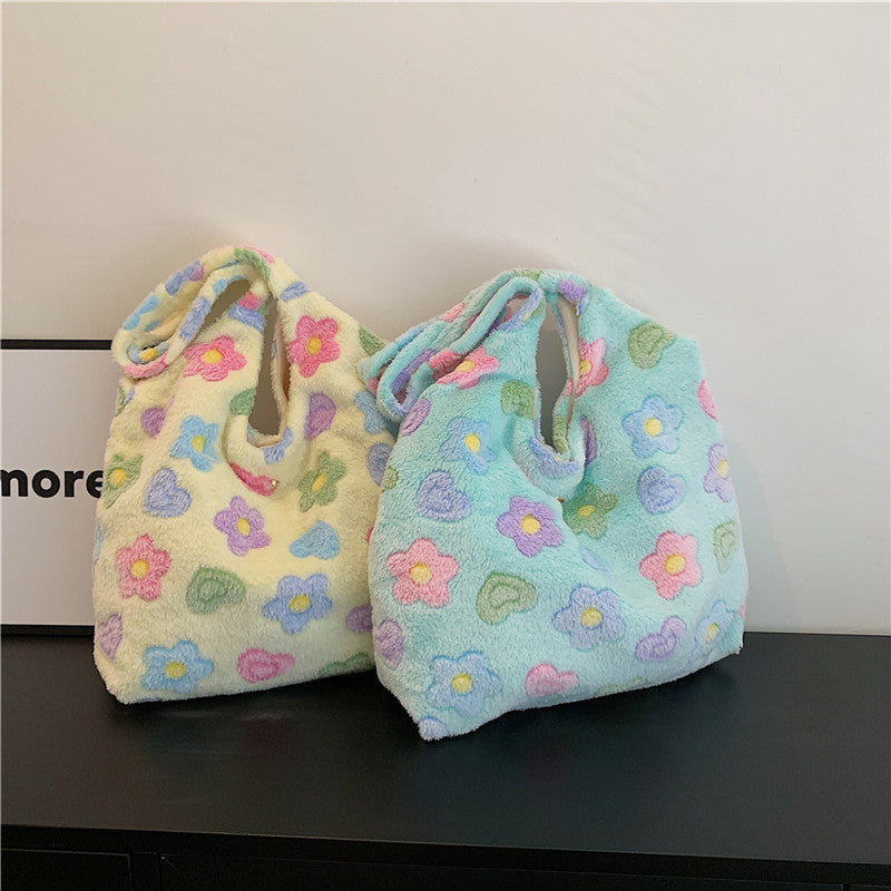 Gentle Fashion Simple Elegant Plush Shoulder Bag Women's Summer New Korean Style Tote Bag