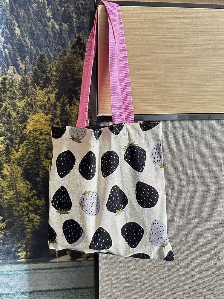 New Strawberry Printed Canvas Tote Bag Female Large Capacity Student Versatile Ins Style Commuter Shoulder Handbag