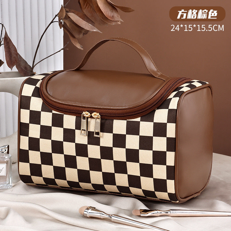 Checkered Hotdog Design Large Capacity Waterproof Cosmetic Bag for Travel and Daily Use