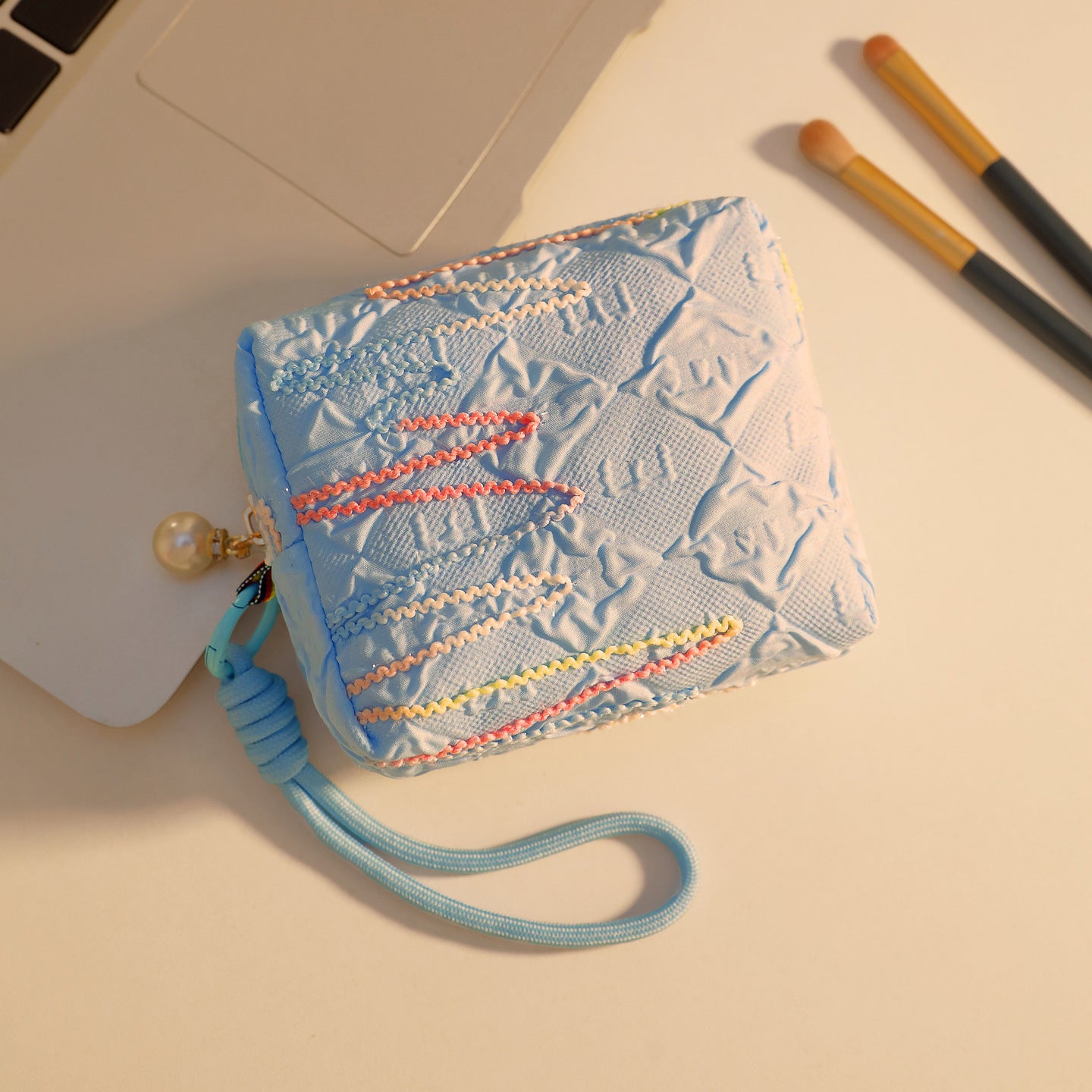 Cute Square Cosmetic Pouch with Embroidery Design, Portable Makeup Bag for Daily Use and Travel