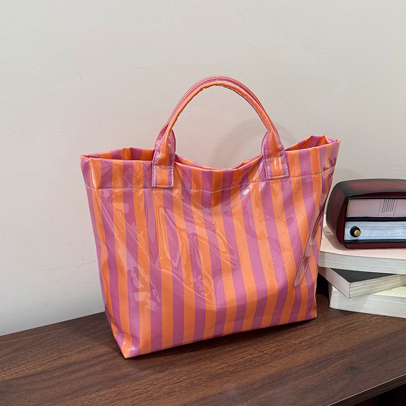 New Large Capacity Handbag Women's Casual Good-looking Outdoor Lightweight Senior Travel Fashion Striped Tote