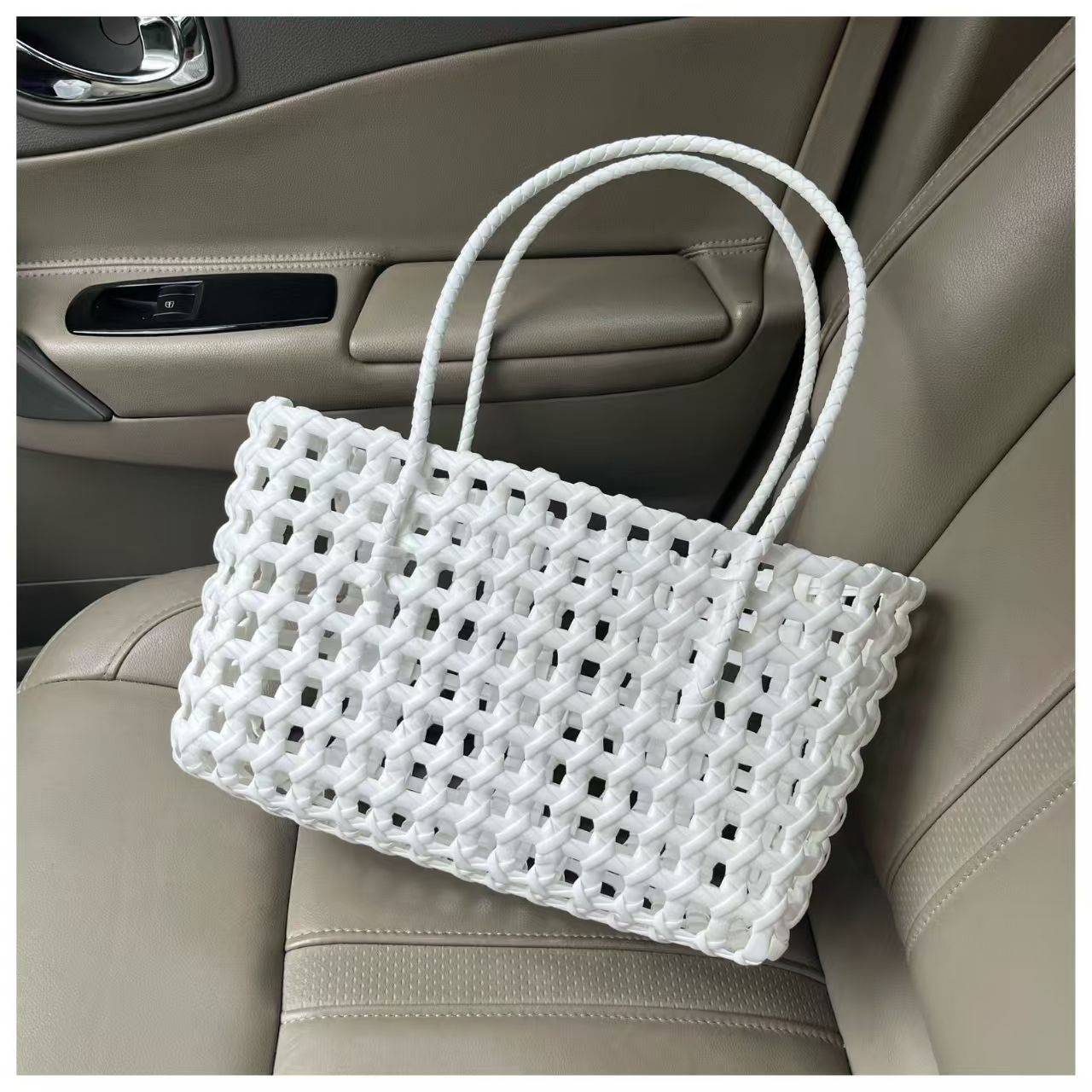 Handbag Weaving Hollow Vegetable Basket Bag PVC Commuter Tote Straw Bag