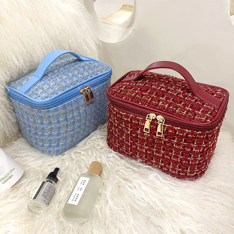 Chic Tweed Cosmetic Bag with Zipper Closure - Large Capacity Portable Makeup Organizer for Travel and Daily Use