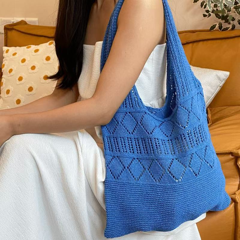 Cute Cloud Knitted Shoulder Bag Women's Large Capacity Woven Tote Bag