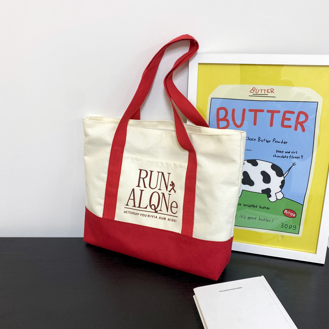 Stylish Canvas Tote Bag for Women - Urban Minimalist Design with Large Capacity and Print Details, Perfect for Daily Use and Shopping
