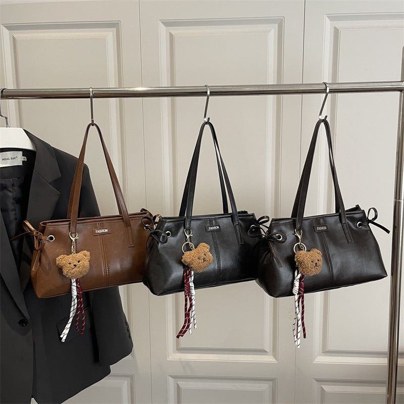 2025 New Fashion Vintage PU Tote Bag with Bear Charm, Large Capacity Shoulder Crossbody Bag for Daily Use