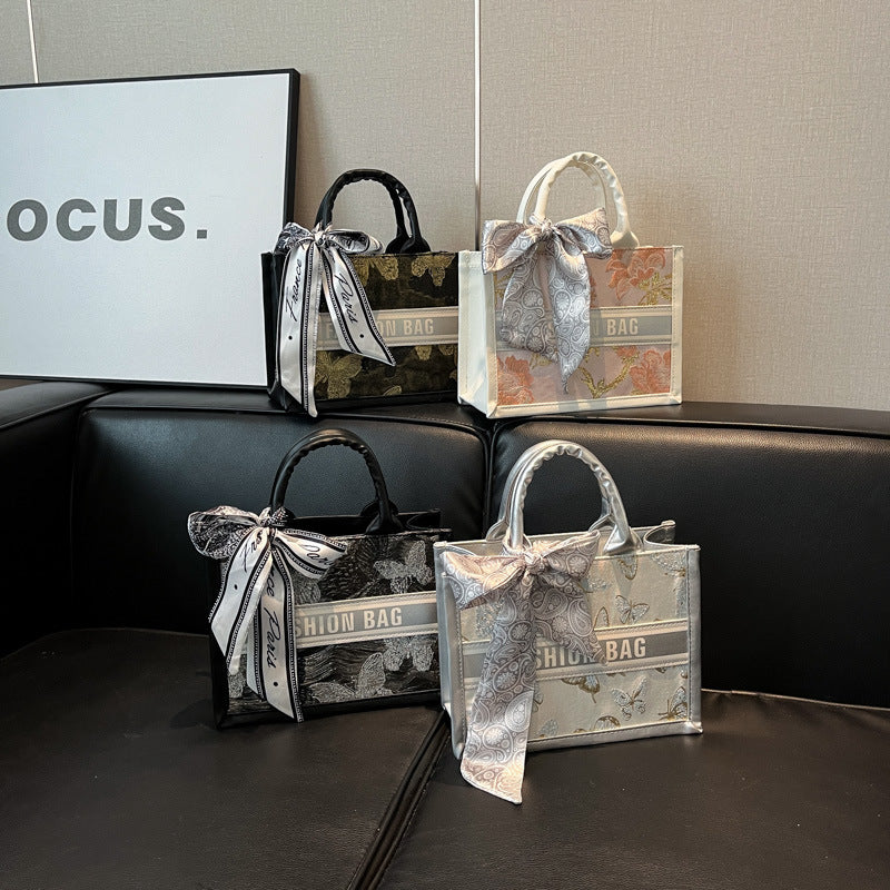 Elegant Floral Tote Bag with Bow Detail - Stylish Everyday Carry for Women