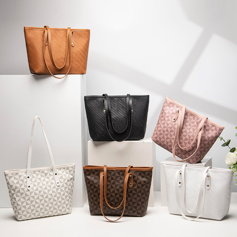 Bag Large Capacity Women's Retro Mummy Bag Western Style Handbag Printed Tote