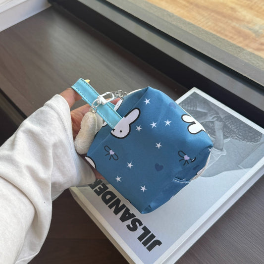 Cute Cartoon Rabbit Print Oxford Fabric Cosmetic Bag with Zipper Closure for Daily Use and Travel