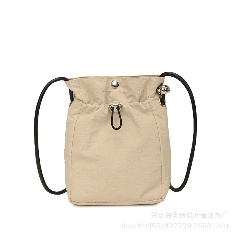 Spring and Summer Leisure All-Match Nylon Messenger Bag Female Lightweight Simple Fashion Change Earphone Bag