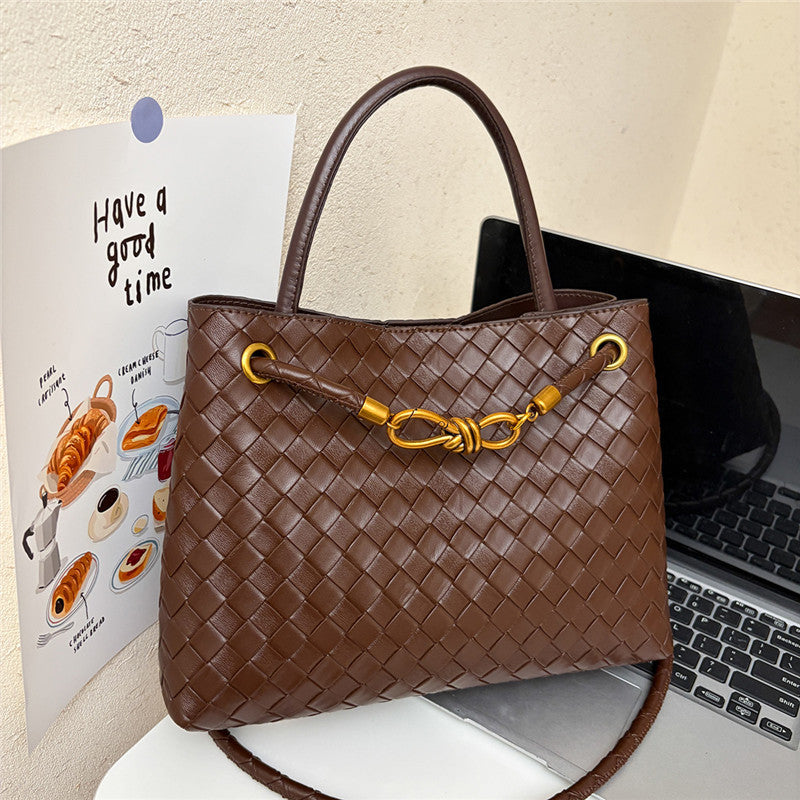 Trendy Woven Tote Bag Spring New Large Capacity Shoulder Handbag Commuter's All-Matching Daily Practical