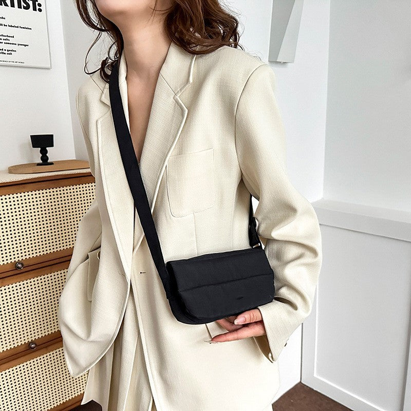 Fashion Quilted Messenger Bag Women's Simple and Practical Daily Shoulder Small Square Bag