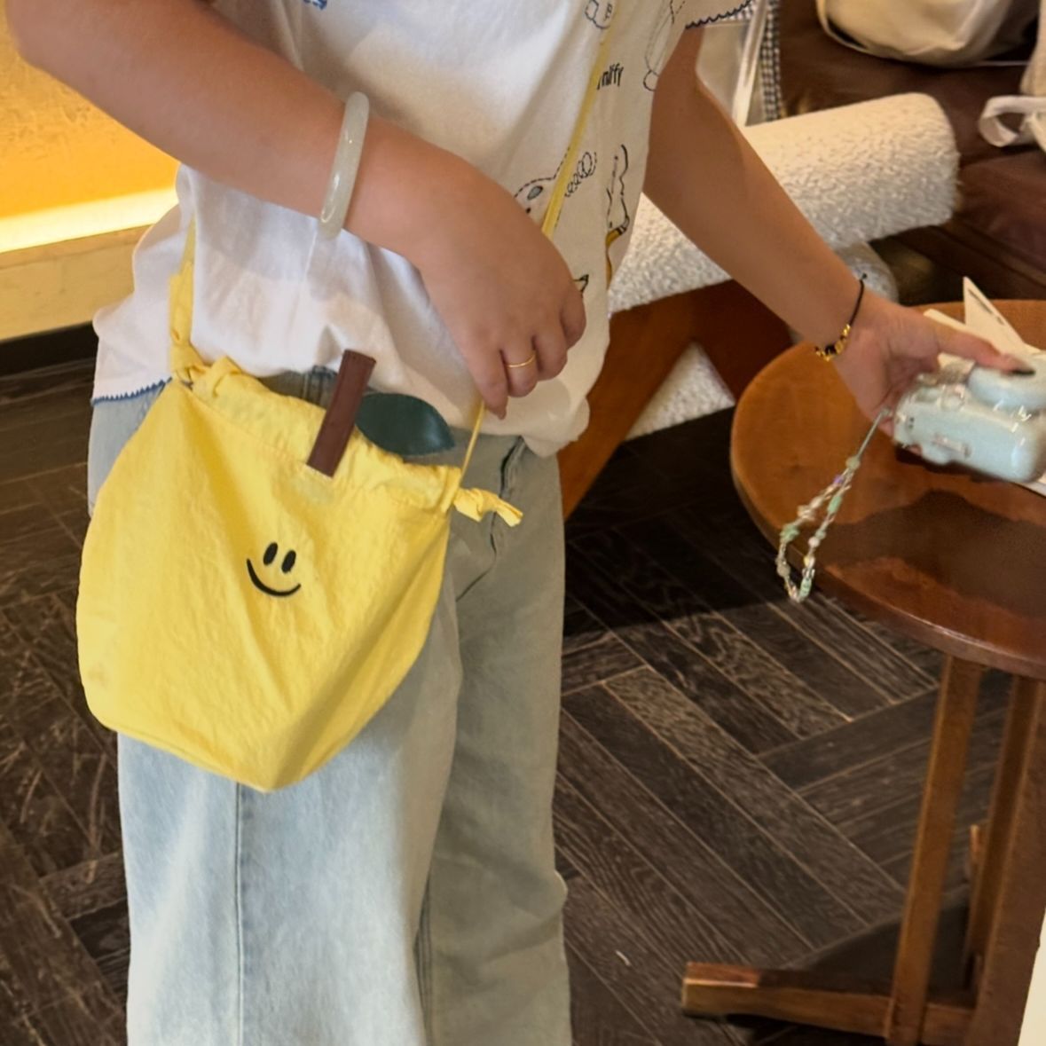 Cute Smiley Drawstring Messenger Bag Daily Commute Portable Cell Phone Bag Oxford Cloth Material