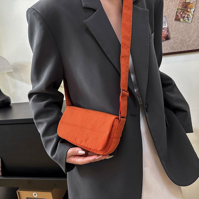 Fashion Quilted Messenger Bag Women's Simple and Practical Daily Shoulder Small Square Bag