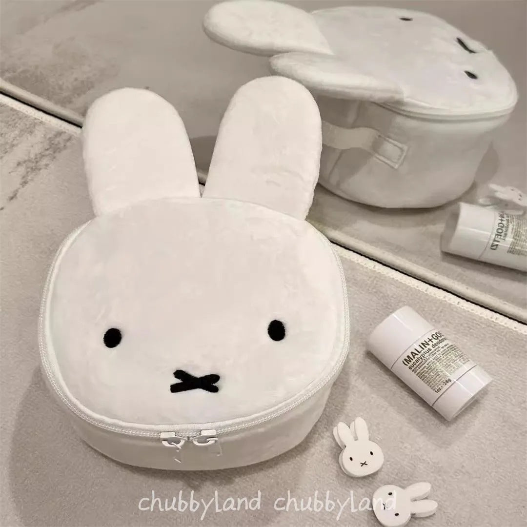 Cute Rabbit Makeup Bag with Soft Plush Design, Portable Cosmetic Organizer for Daily Use