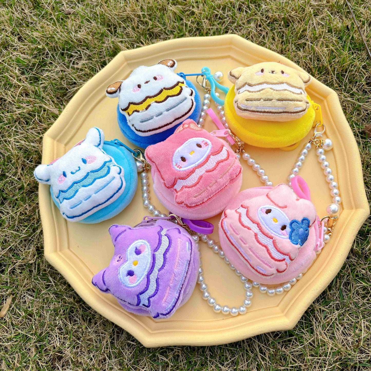 New Cute Cartoon Plush round Coin Purse Colorful round Coin Purse Storage Earphone Bag Small Gift
