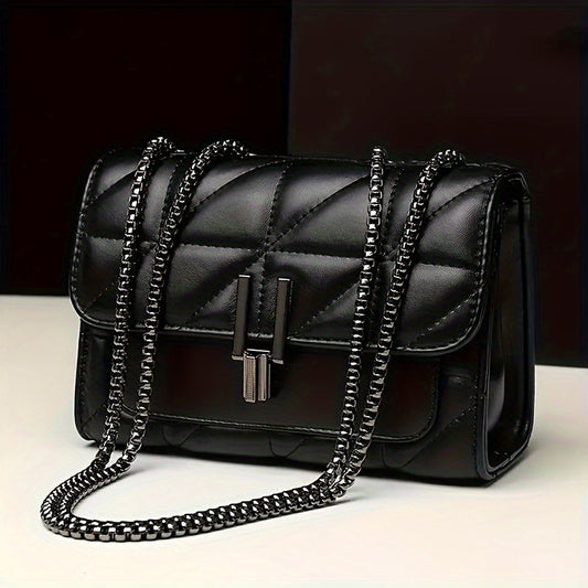 Stylish Quilted Chain Shoulder Bag for Women, Fashionable Crossbody Design with Lock Closure and Inner Zip Pocket