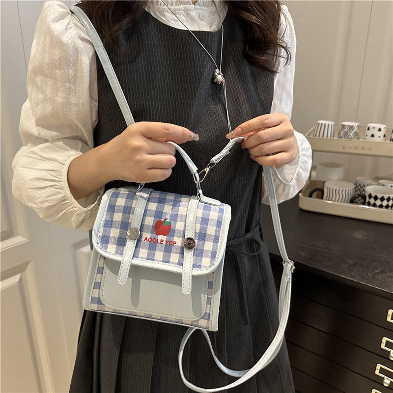 Cute Checkered Backpack with Apple Logo for Students and Daily Use, Fashionable Crossbody Bag with Lightweight Design