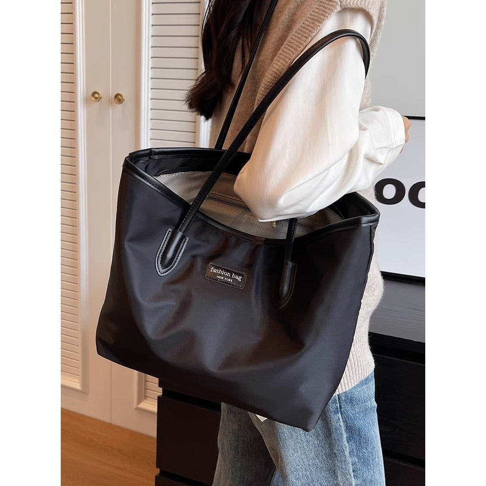 Tote Bag Women's Large Capacity New Commuting Fashion Portable One-Shoulder Oxford Cloth Bag