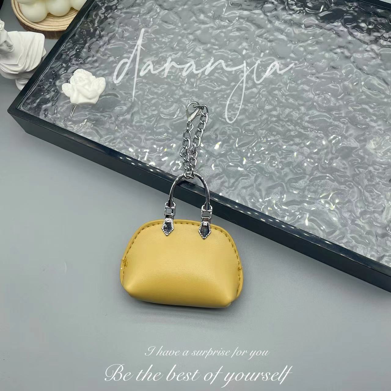New Mini Small Bag Exquisite Handbag Pendant High-Grade Chain Little Shell Bag Keychain Exquisite Small Bag Ornaments