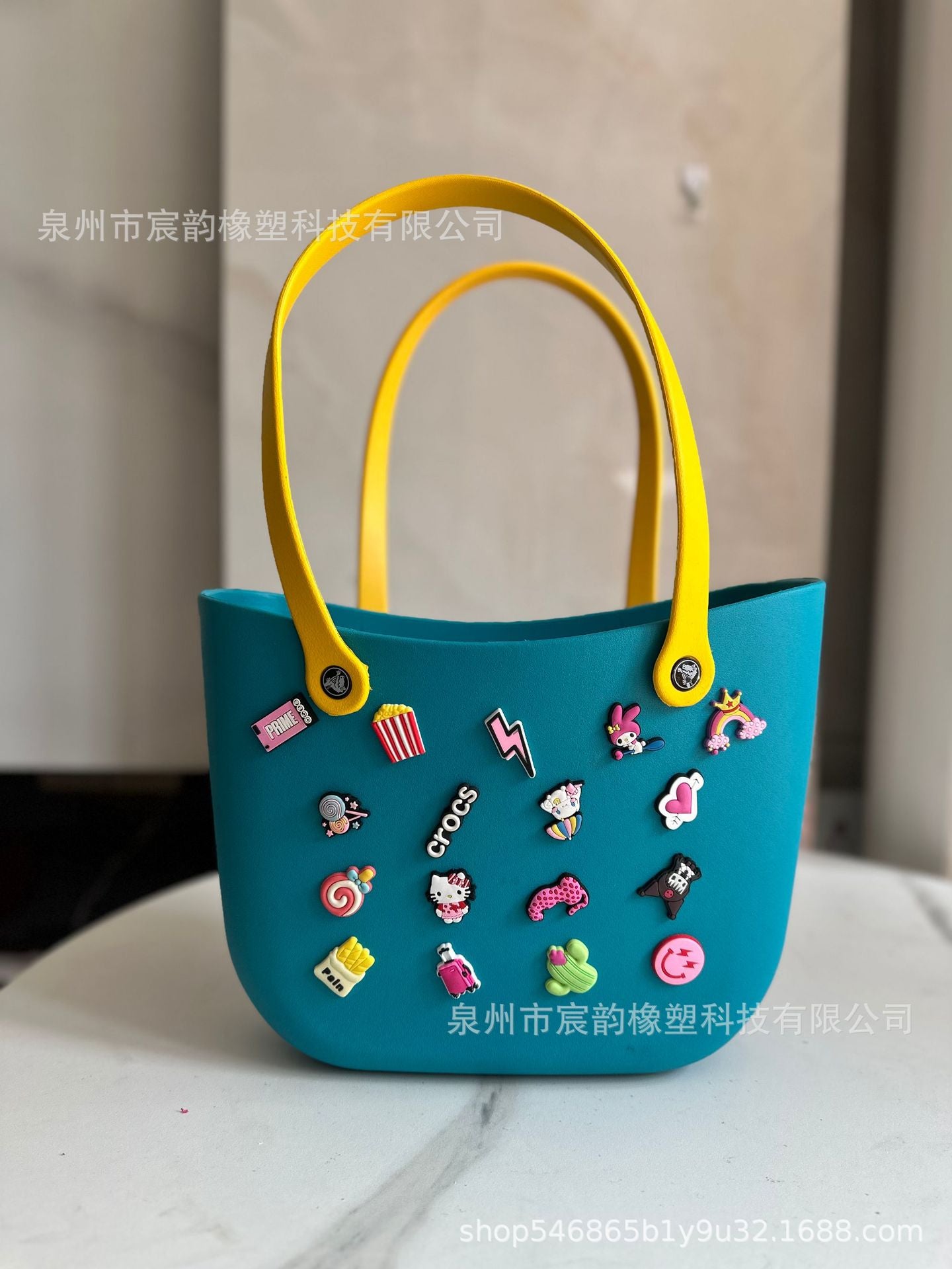 Hot Selling Beach Storage Bag Multi-Color Hole Basket Eva Bag Portable Basket Rubber