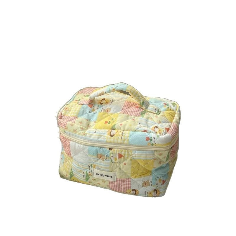 Cute Quilted Cosmetic Bag with Floral Patchwork Design for Daily Makeup and Travel Storage