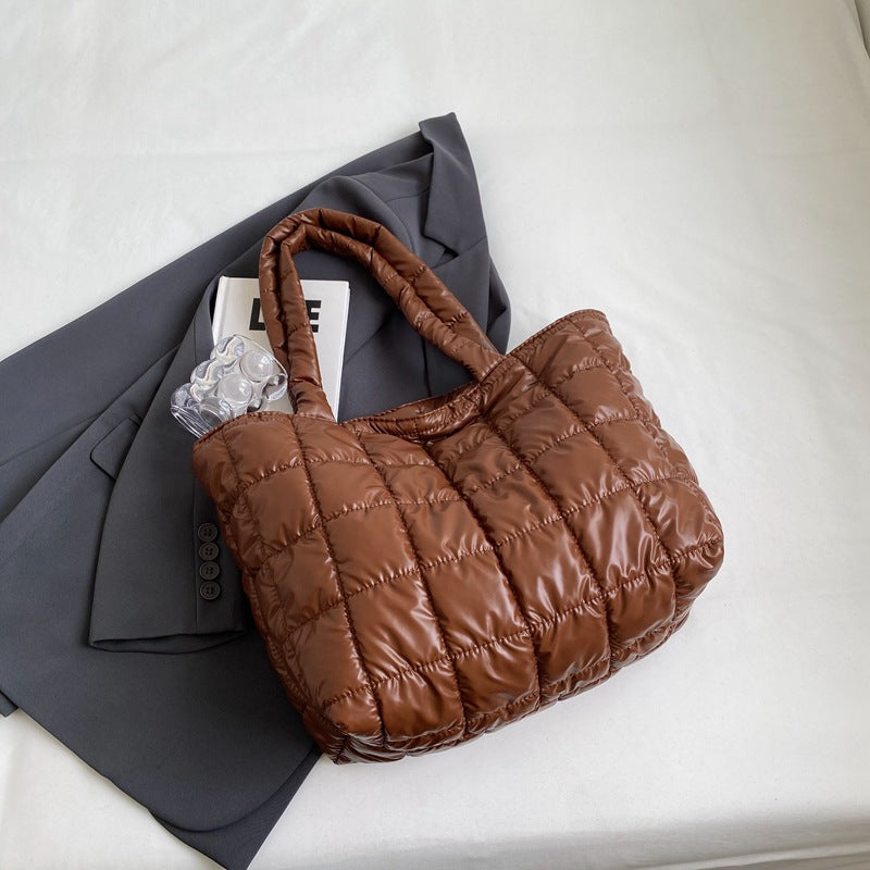 Tote Bag Women's Fashion Simple Large Capacity New Simple Fashion Shoulder Bag Commuter Hand-Carrying Bag