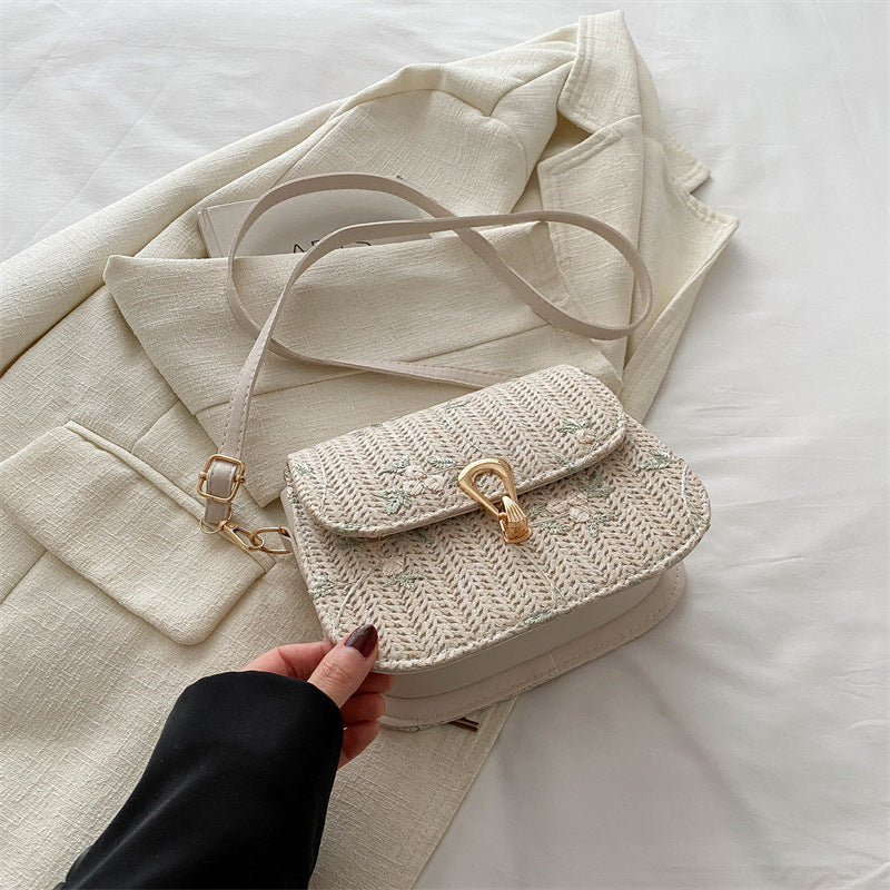 Woven Fashion Korean Lock Latch Shoulder Messenger Bag Spring New All-Match Small Square Bag Straw
