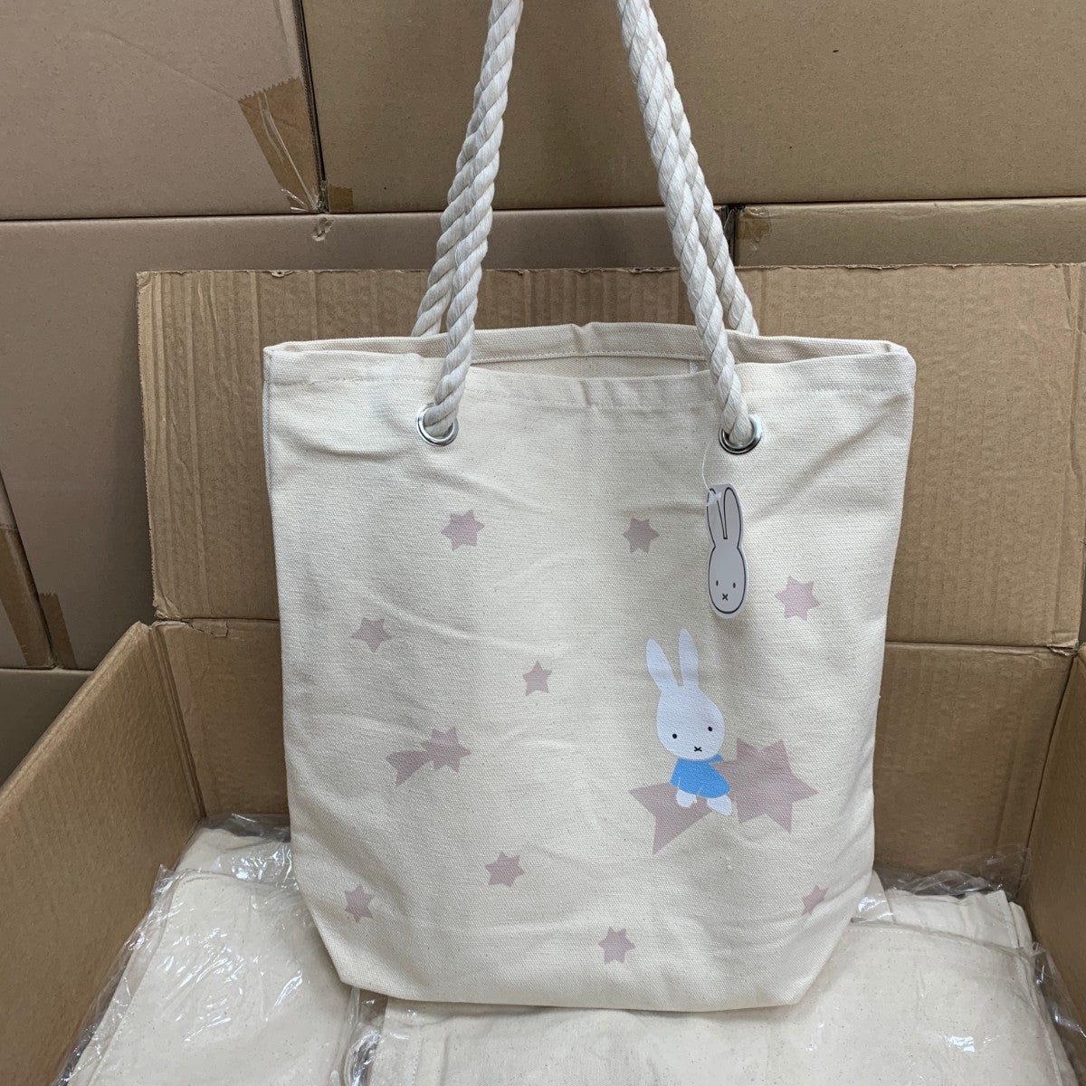 Stylish Canvas Tote Bag with Pom-Pom Details, Foldable Shopping Bag for Everyday Use