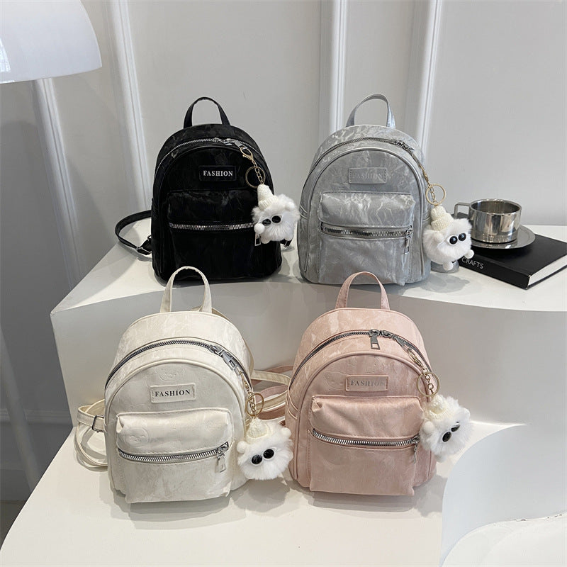 Stylish Lightweight Backpack for Women, Casual Campus Fashion with Arc Shoulder Straps and Trendy Design