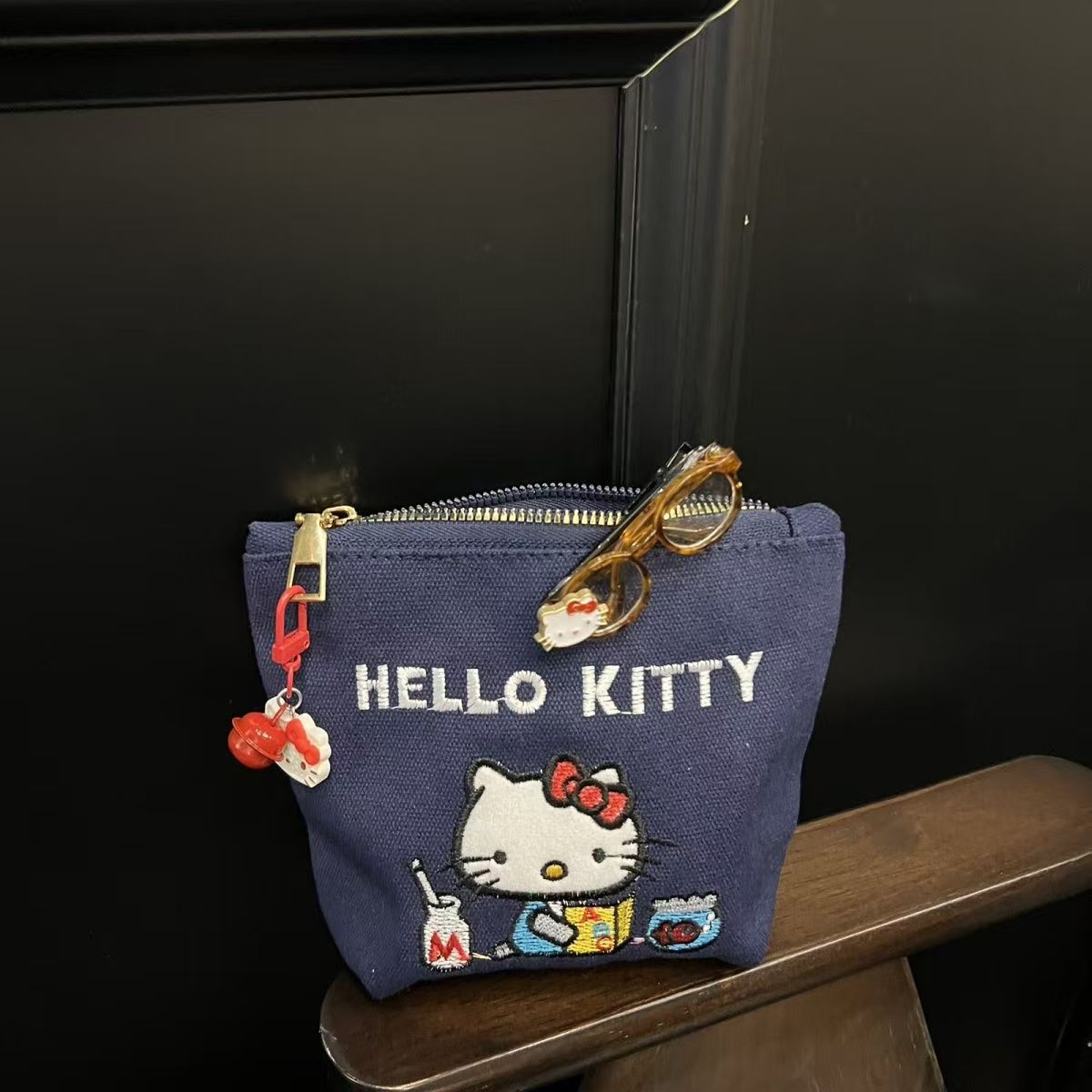 Sanrio Cat Embroidered Canvas Women's Storage Bag with Bones Pendant Zipper Cute Cartoon Design Daily Practical