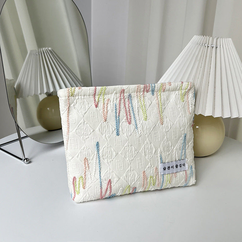 Original Embroidery Women's Canvas Cosmetic Bag Artistic Retro Flowers Print Exquisite Quilting Design Portable Clutch