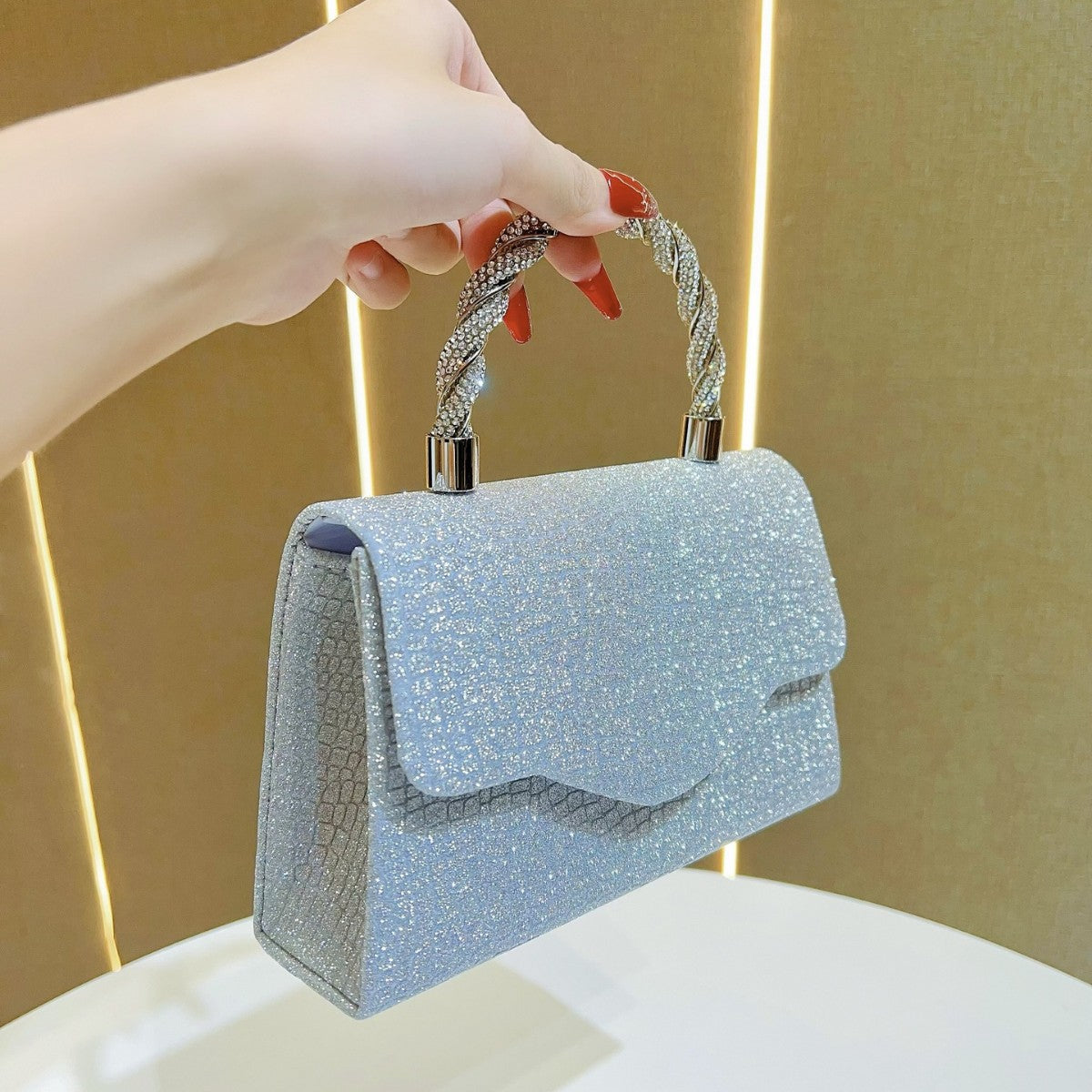 Sparkling Glitter Clutch Bag with Rhinestone Handle for Evening Parties and Formal Events