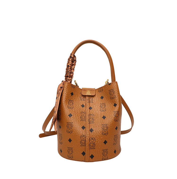 Presbyopic Retro Crossbody Bag Women's New Versatile Handheld Bucket Bag Western Style Commuter Shoulder Bag