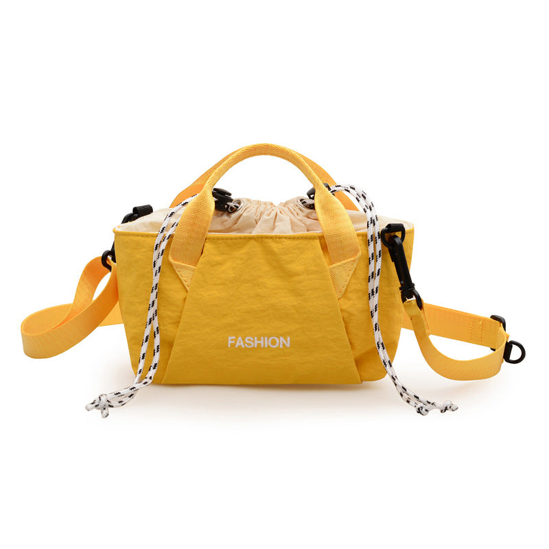 Sports Outdoor Mountaineering Bag Fashionable Lightweight Casual Nylon Drawstring Waterproof Crossbody Bag Commute Minimalist Women's Bag