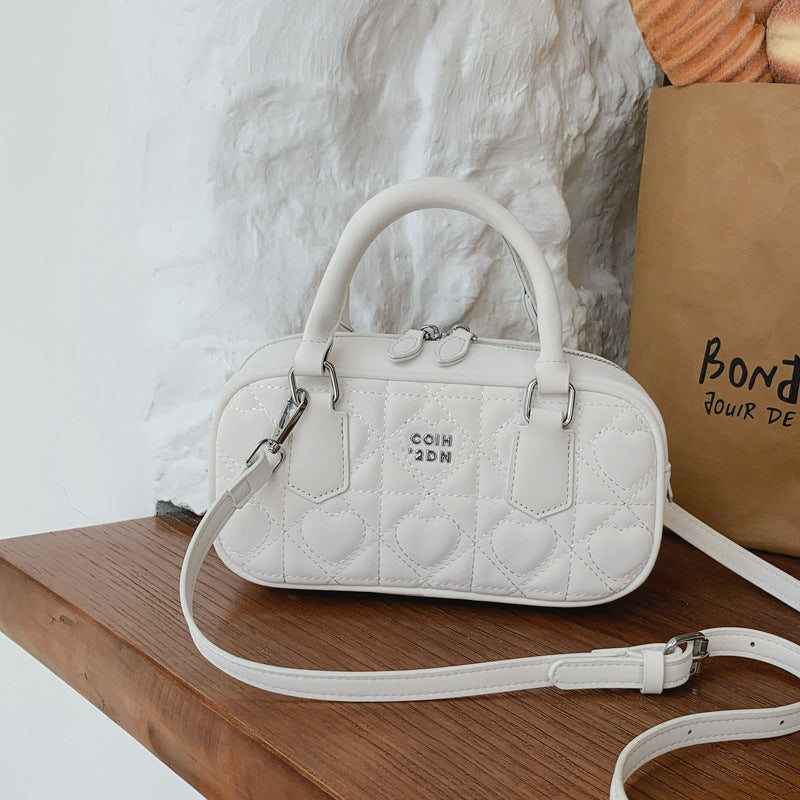 Elegant Quilted Crossbody Bag with Pearl Charm for Women, Fashionable Daily Use Handbag with Zipper Closure and Adjustable Strap