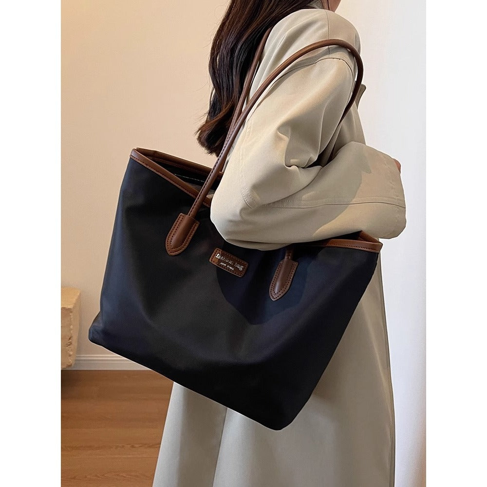 Tote Bag Women's Large Capacity New Commuting Fashion Portable One-Shoulder Oxford Cloth Bag