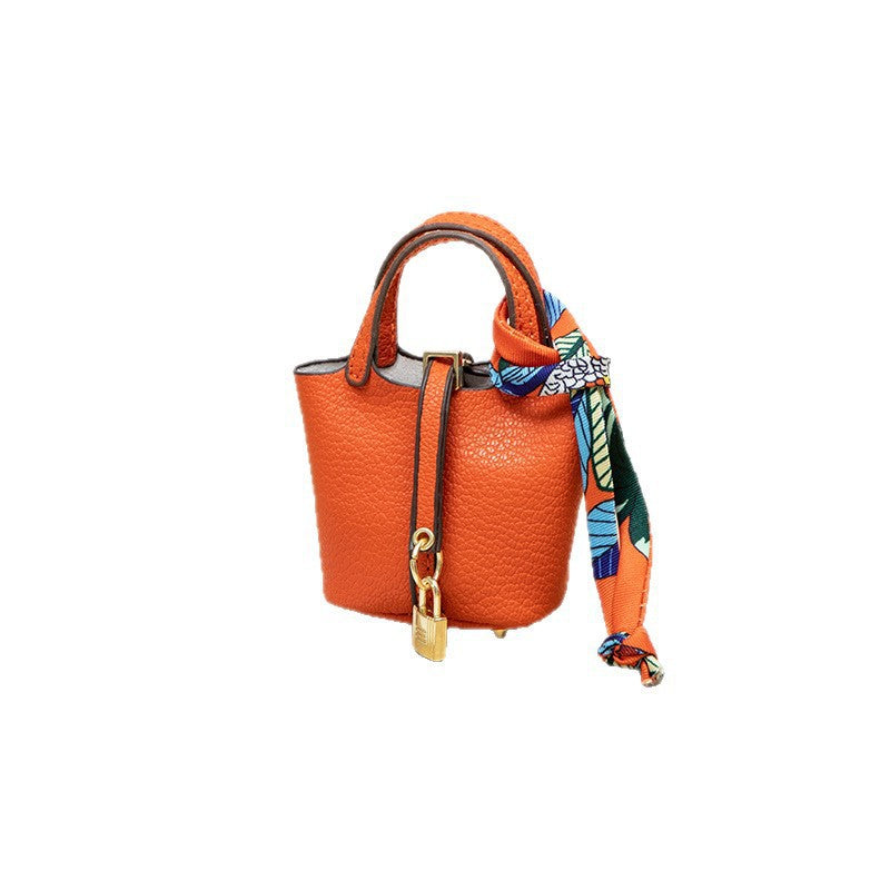 Mini Vegetable Basket Package Pendant Car Key Ring Ornaments Mini Purse Creative Earphone Bag Ornament Classic Style Wallet