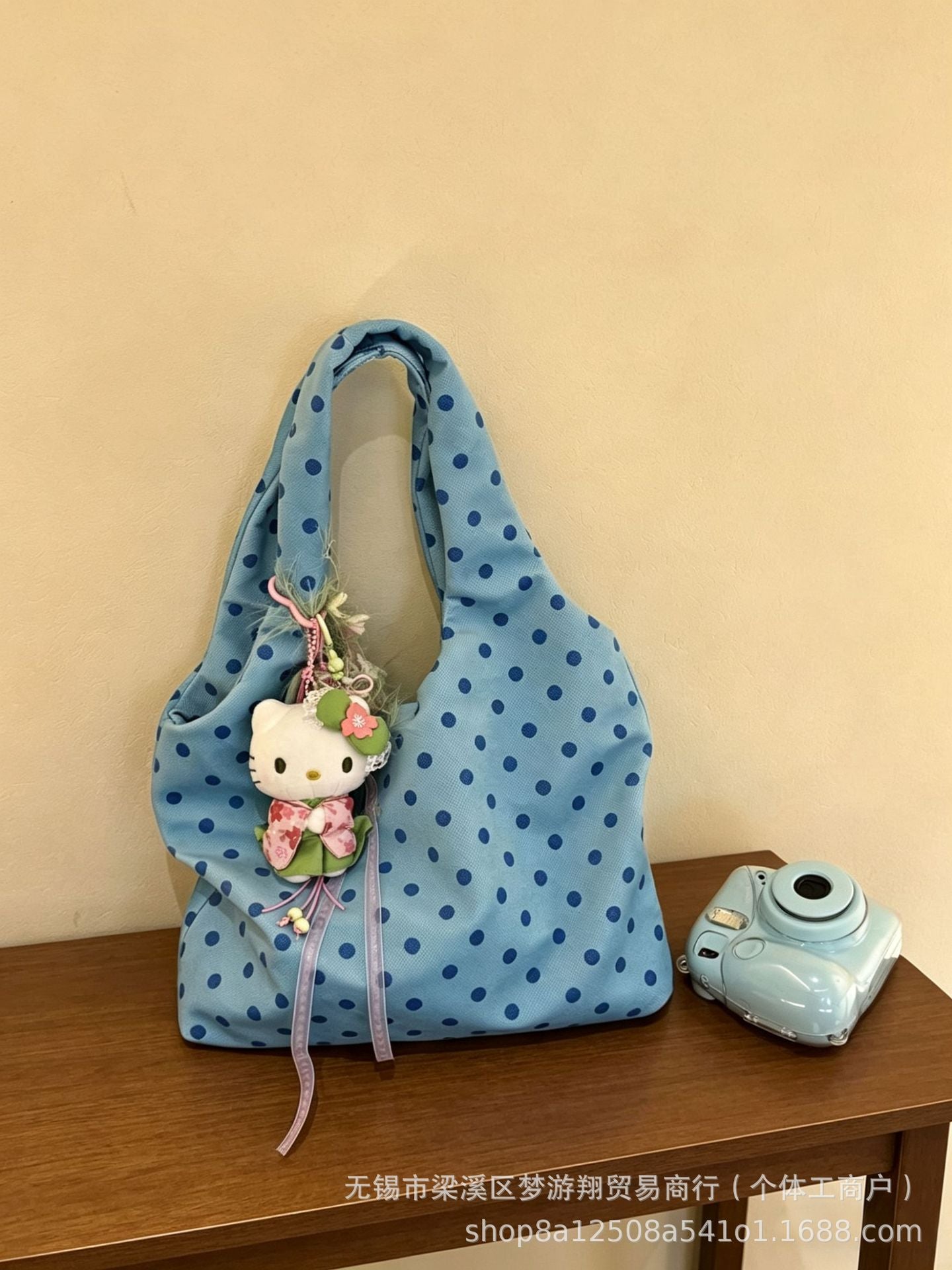 New Polka Dot Tote Bag Women's Large Capacity Commuter Shoulder Bag Fashion All-Match College Style Simple Design with Cute Pendant Daily Travel Essential