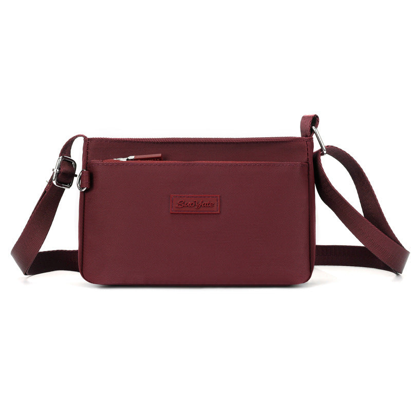 New Nylon Crossbody Bag for Women, Fashionable Horizontal Shoulder Bag with Zipper Closure and Multiple Inner Pockets