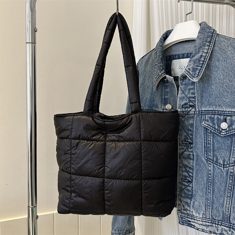 Fashionable Rhombus New Large Capacity Korean Style Solid Color down Cotton Casual Embroidery Thread Western Style Shoulder Handbag