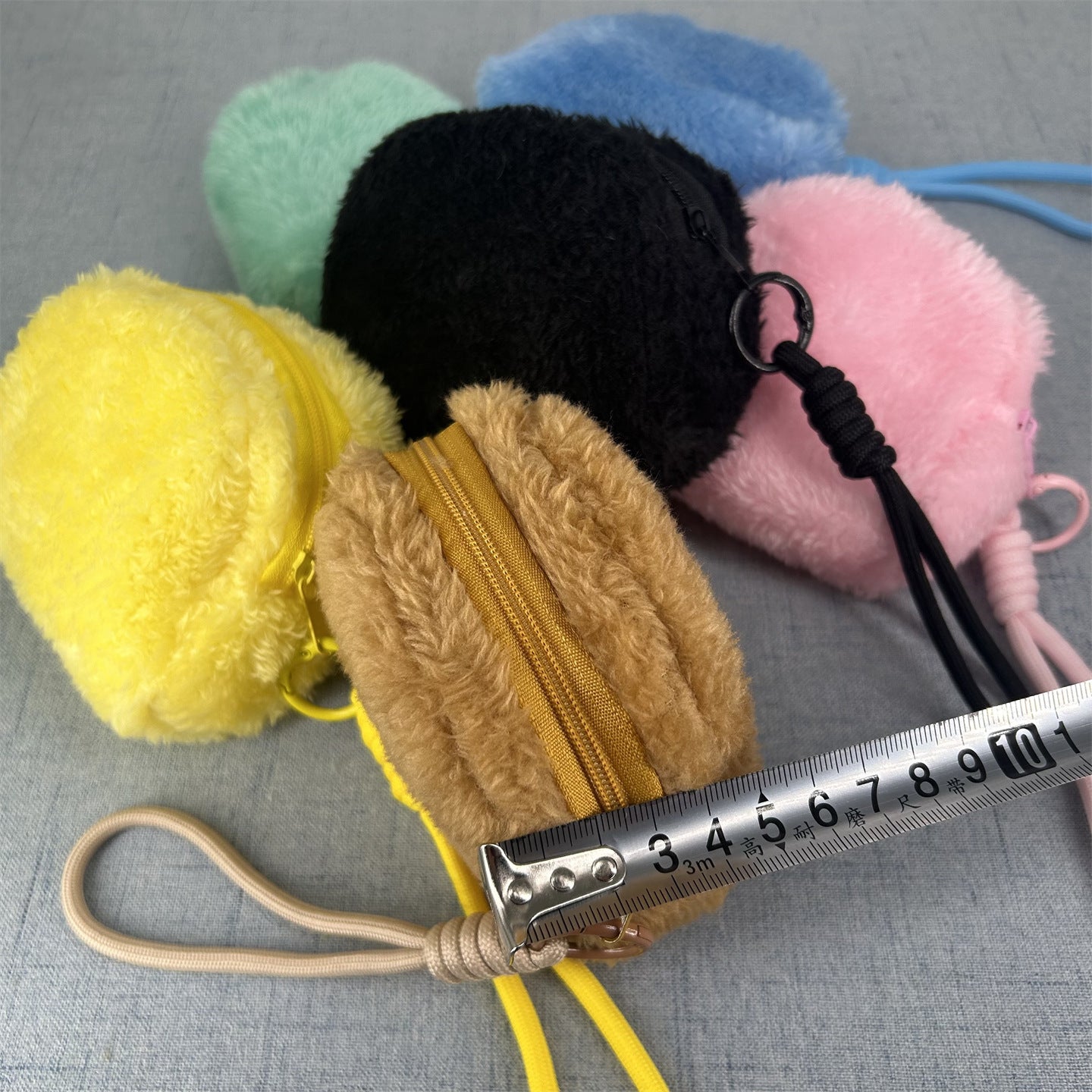 Cute Furry Coin Purse for Kids - Portable Hair Accessories Storage Bag with Zipper and Wrist Strap