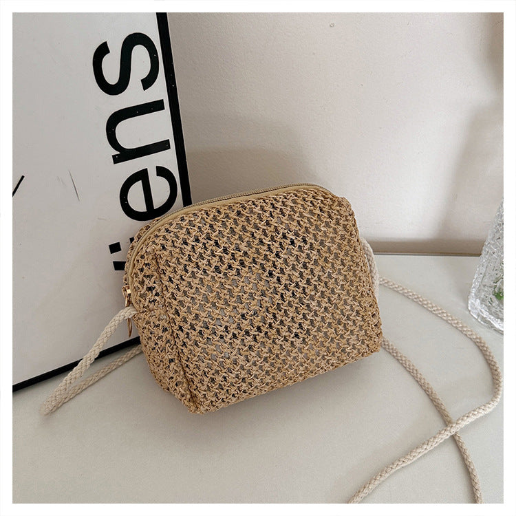 Summer Mini Hand-Woven Bag Women's New Trendy Fresh Pastoral Style Crossbody Straw Bag Small Square Bag