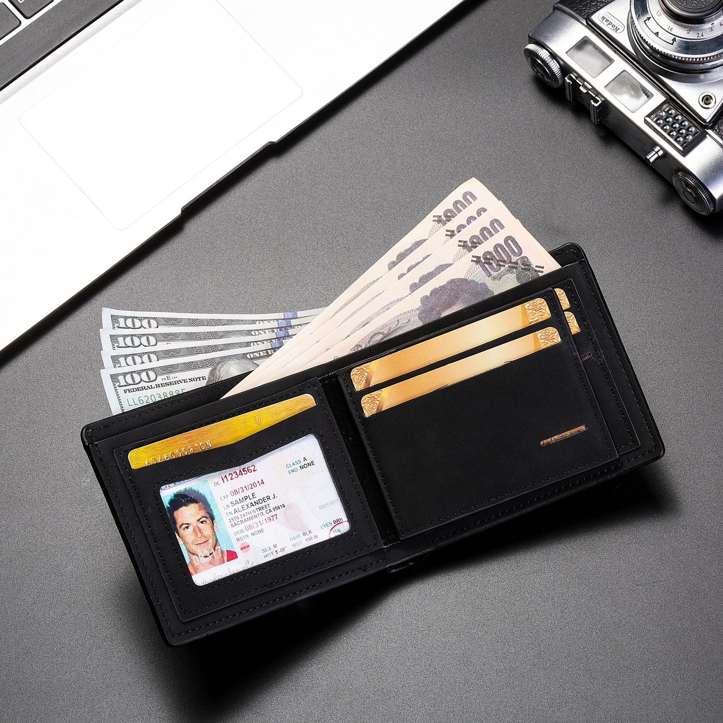 Stylish Men's Bi-Fold Wallet with Multi-Card Slots and Durable PU Leather Design