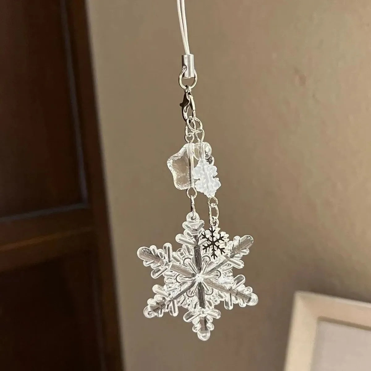 Jasmine maple leaf ginkgo wind chimes pendant phone case charm bag camera keychain lanyard