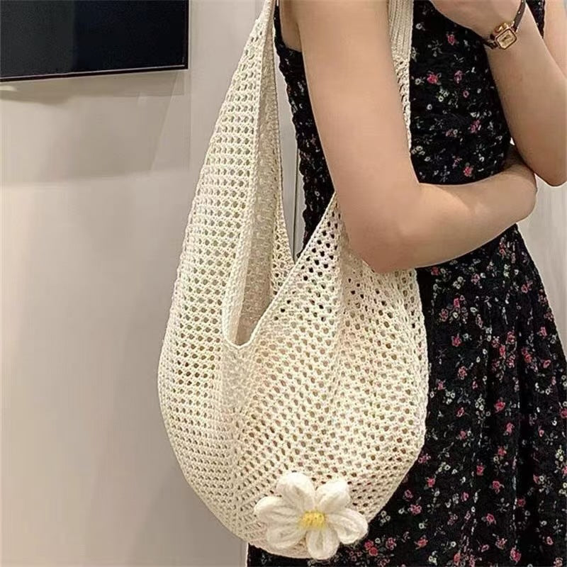 Women's Shoulder Bag Beach Bag Fashionable Knitted Flower Tote Bag Women's Casual Beach Travel Sling Bag Large Capacity Woven Bag