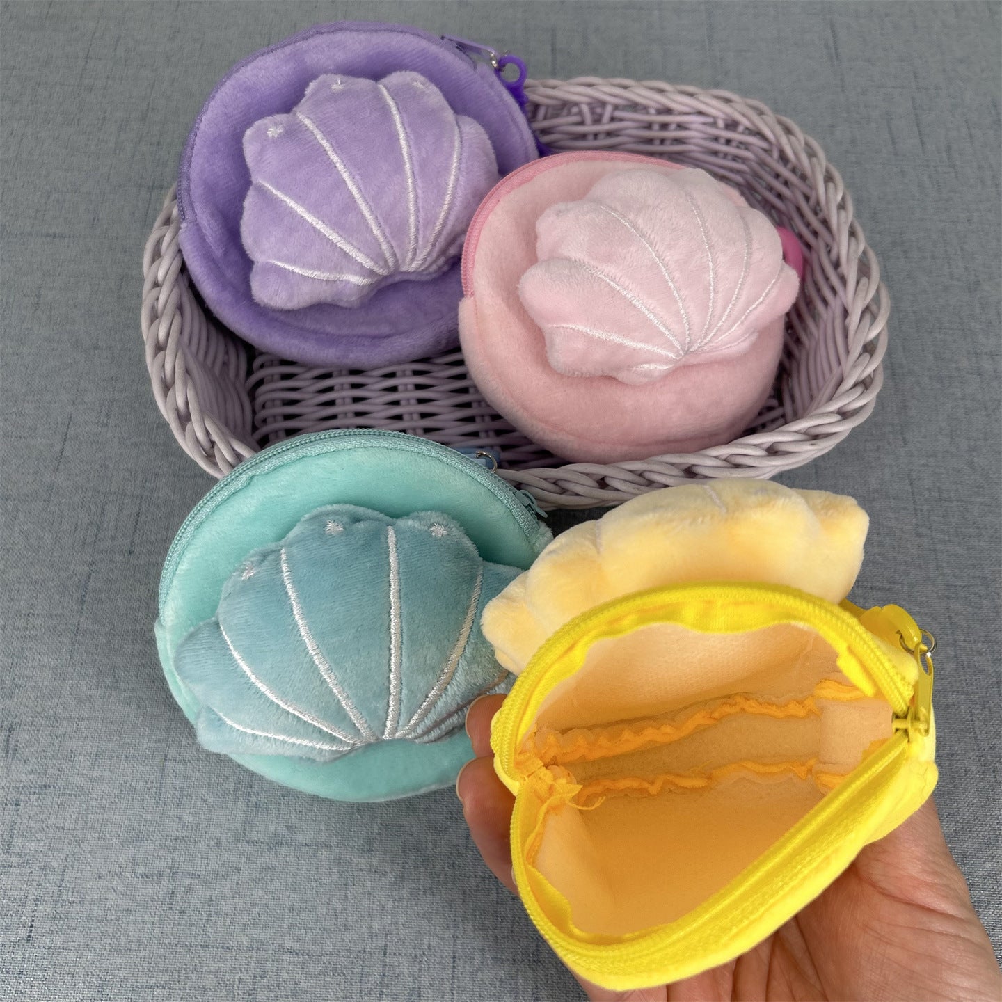 Cute Plush Shell Women's Coin Purse Pearl Design Children Daily Storage Small Bag Cartoon Hanging Ornaments