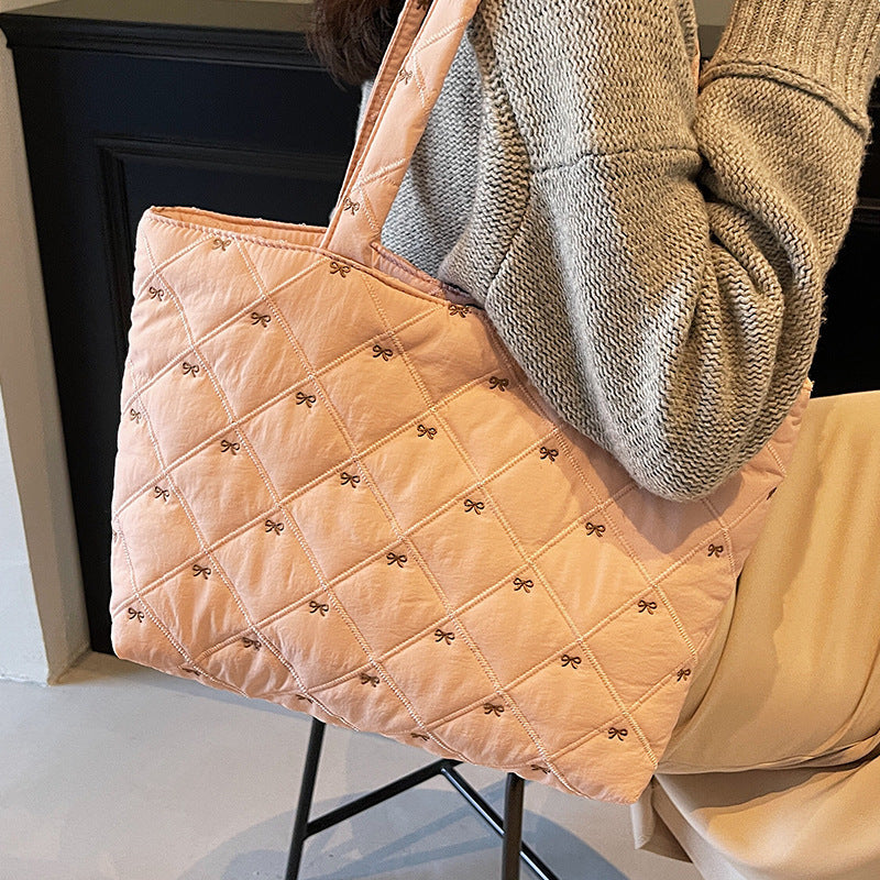 Commuter Tote Women's Idle Style New Single Shoulder Messenger Bag Casual Cotton Jacket Bag Underarm Bag