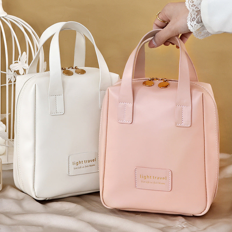 Elegant PU Travel Cosmetic Bag with Large Capacity and Fashionable Design for Makeup and Toiletries Storage