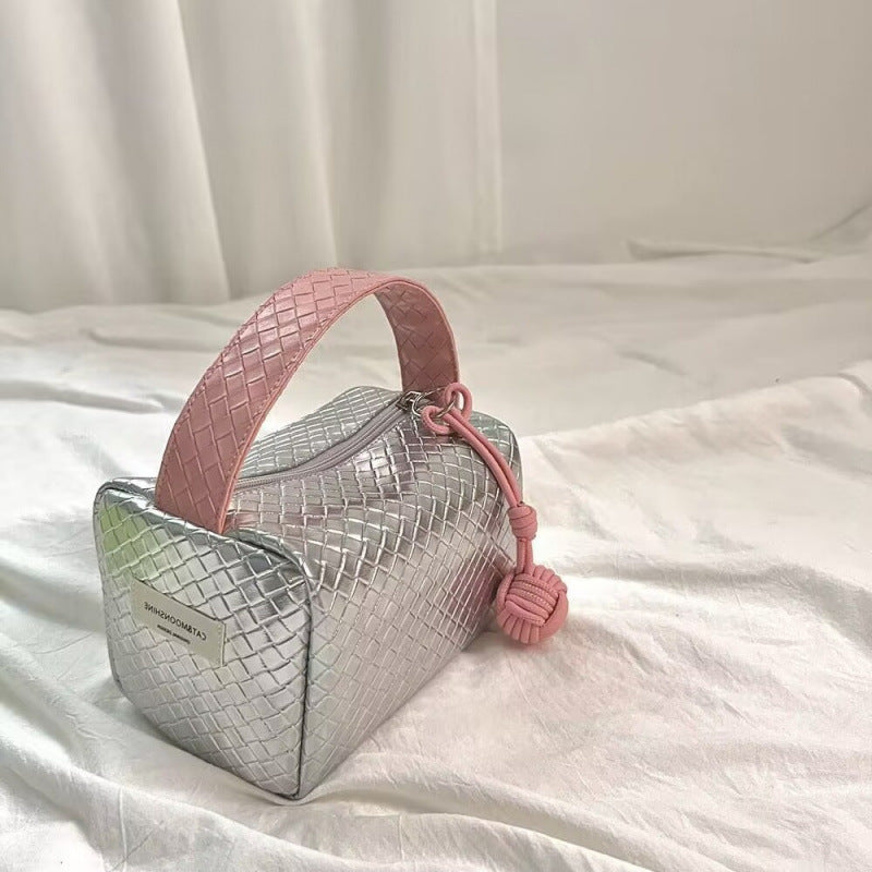 2023 New Weaved Texture Handheld Cosmetic Bag with Silver Accents, Portable Makeup Organizer for Daily Use